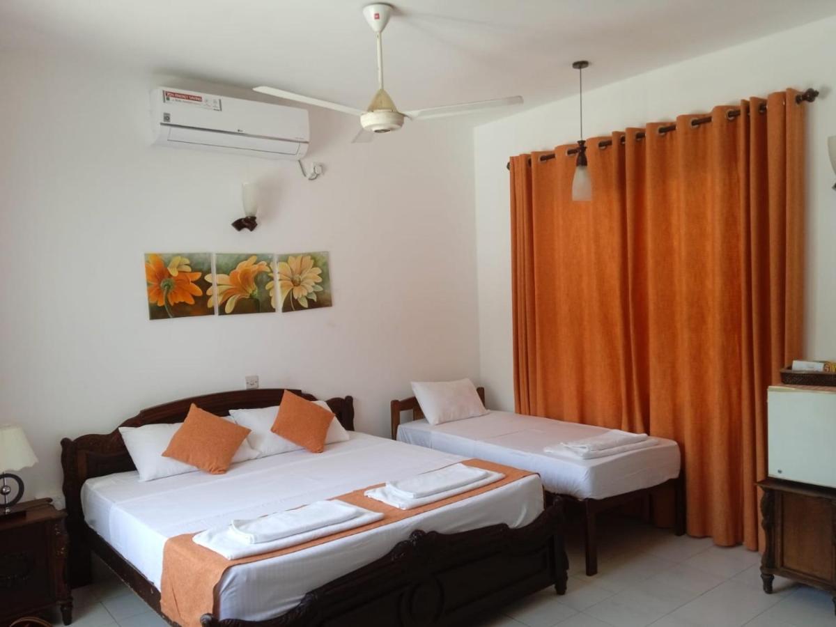 Hotel Elegance Oasis, Colombo 3 Zewnętrze zdjęcie